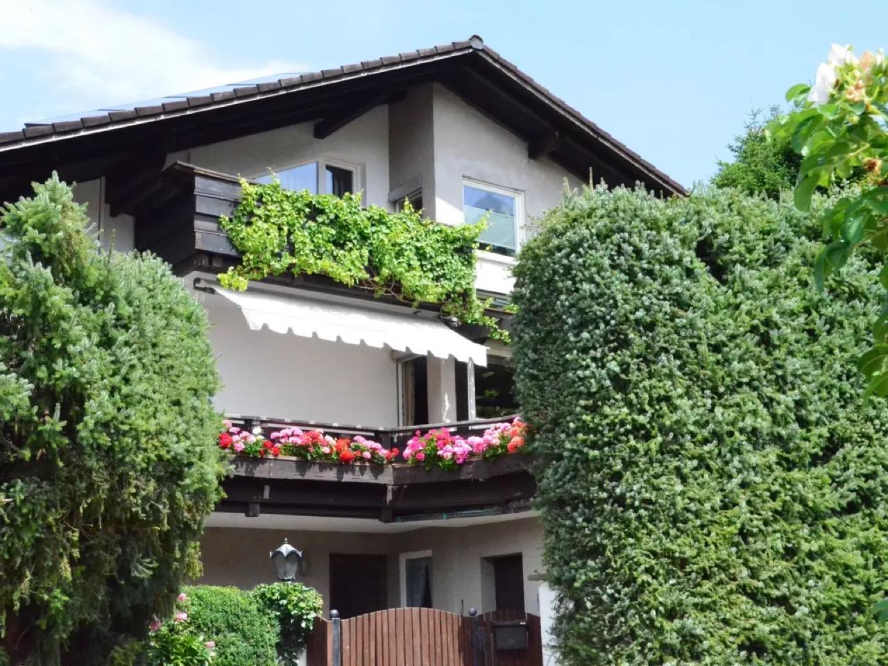 Haus Außenansicht